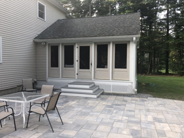 TER: SQUARE STEPS FROM PATIO TO 3 SEASON LIVING ROOM