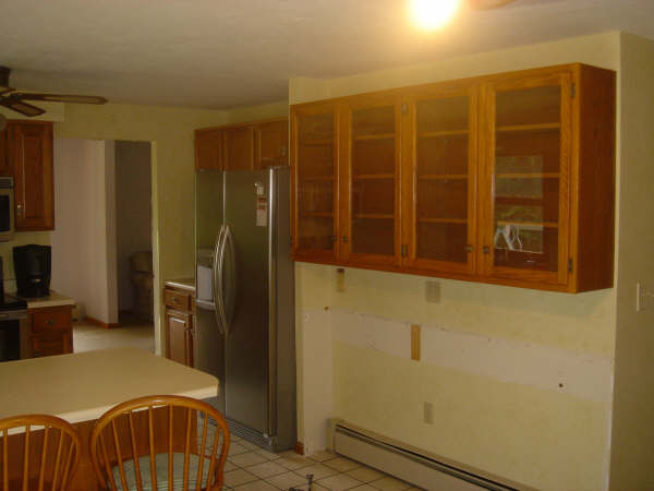 BEFORE: CONFIGURATION OF OLD KITCHEN
