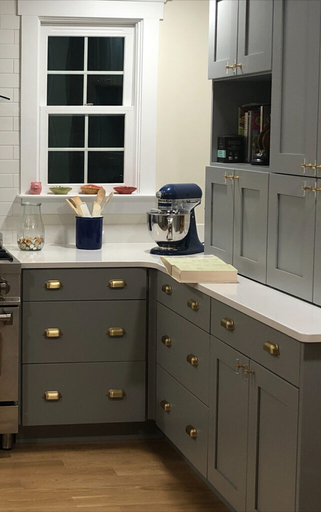 The kitchen now has plenty of storage space.